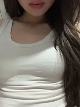 Bella sexy98 online show from 07/05/26, 03:02