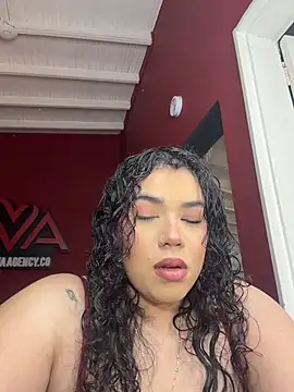 krisstenSantos online show from 02/14/26, 01:52