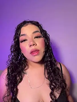 krisstenSantos online show from 04/13/26, 02:55