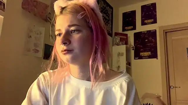 Snapshot of PinkVampire chatting on 10/09/25, 08:51 PinkVampire online show from 10/09/25, 08:51