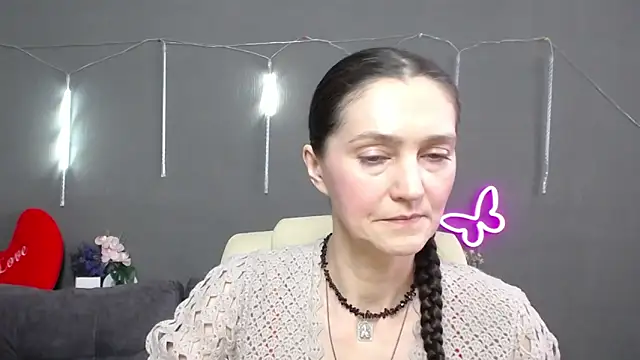 TayaFinch online show from 03/12/26, 01:06