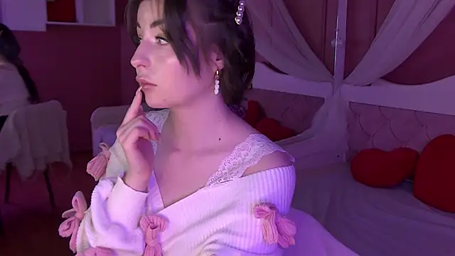 LilithLane online show from 01/19/26, 12:09