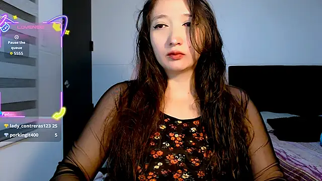 Snapshot of victoriasmileltva chatting on 09/17/25, 10:50 victoriasmileltva online show from 09/17/25, 10:50