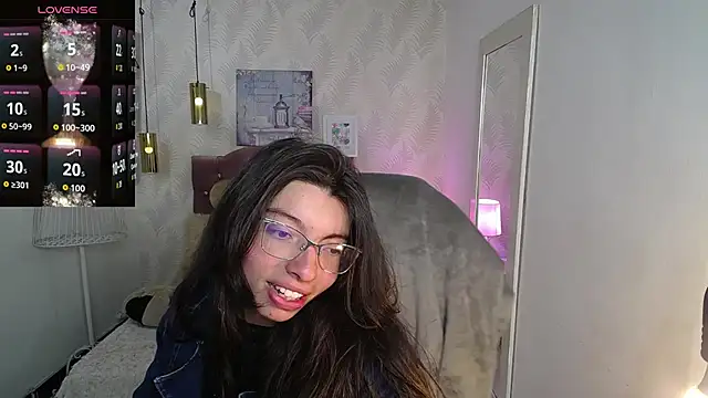 alllyson  online show from 11/06/25, 07:59