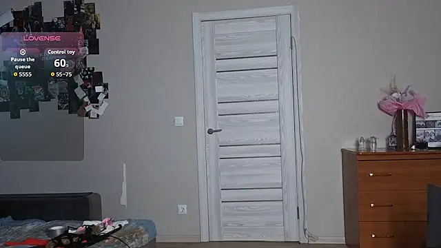 Snapshot of Fafa_Fluff chatting on 02/18/26, 07:04 Fafa Fluff online show from 02/18/26, 07:04