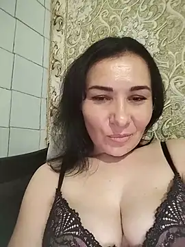 Mia24Blove online show from 06/07/26, 02:32