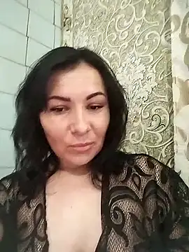 Mia24Blove online show from 06/17/26, 12:18
