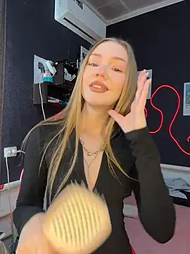 MilaMoone online show from 02/21/26, 10:27