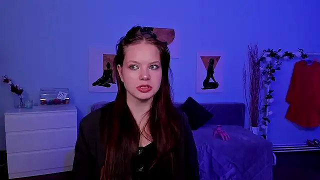 BetsyKiss online show from 10/24/25, 05:15