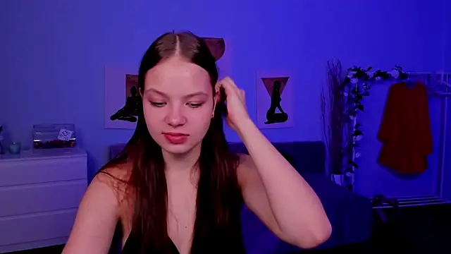 BetsyKiss online show from 11/29/25, 05:05