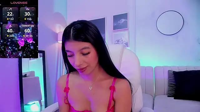 Tiffany Low online show from 11/02/25, 11:34