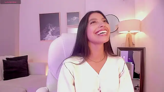 Tiffany Low online show from 03/15/26, 03:07