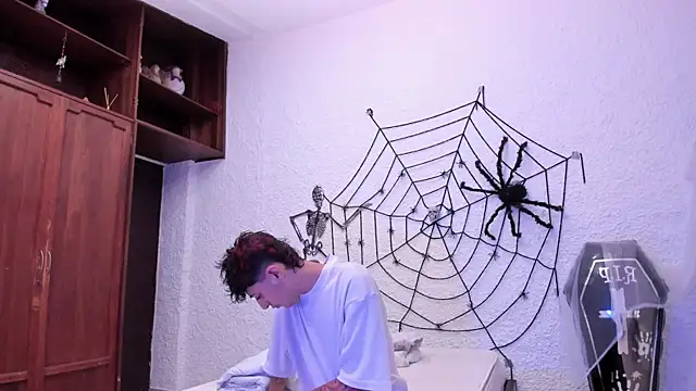 j martony online show from 10/03/25, 12:13