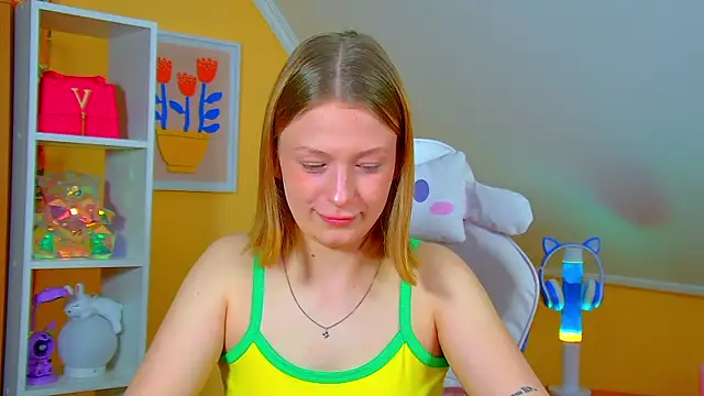 BeatriceBinoche online show from 04/07/26, 06:41