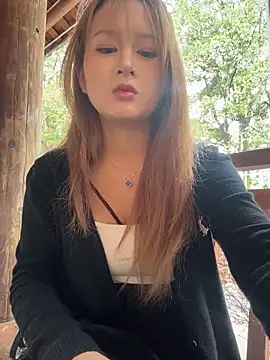 yuki june online show from 03/19/26, 09:02