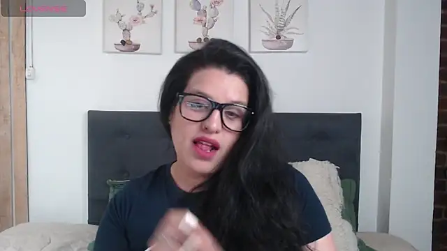 Andrea secret  online show from 02/12/26, 04:02