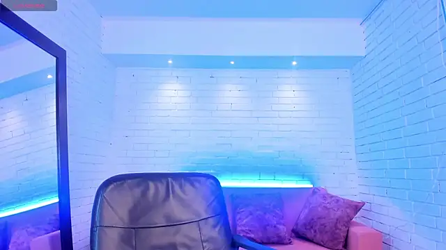 Megancoxx online show from 10/22/25, 10:48