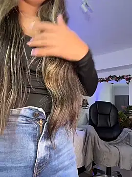 EMILIIA RICHTER   online show from 03/06/26, 08:27