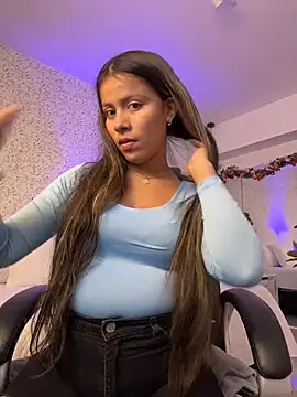 EMILIIA RICHTER   online show from 03/25/26, 07:31