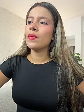 Snapshot of EMILIIA_RICHTER__ chatting on 06/12/26, 03:38 EMILIIA RICHTER online show from 06/12/26, 03:38