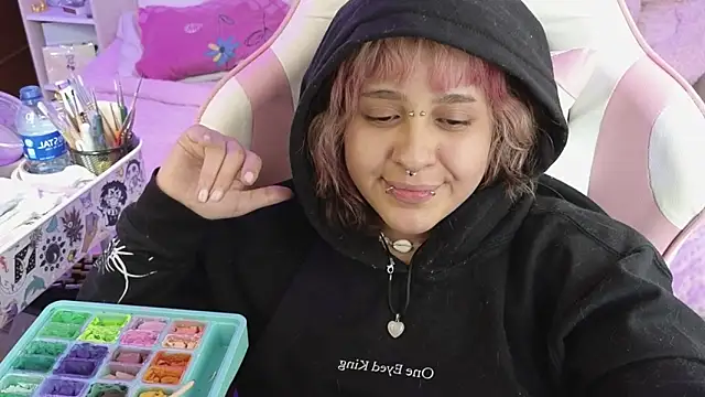 NekoWaifu online show from 04/29/26, 05:30