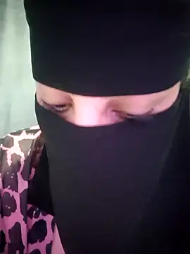 Snapshot of __arabica chatting on 09/29/25, 05:29 arabica online show from 09/29/25, 05:29