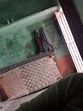 annu 000 online show from 10/04/25, 05:05