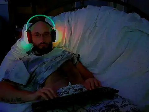 Snapshot of versatilevortex chatting on 10/08/25, 05:16 versatilevortex online show from 10/08/25, 05:16