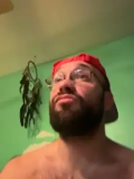 Snapshot of versatilevortex chatting on 10/18/25, 12:57 versatilevortex online show from 10/18/25, 12:57