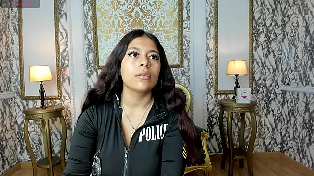 Snapshot of KonnyDesire chatting on 10/28/25, 09:28 KonnyDesire online show from 10/28/25, 09:28