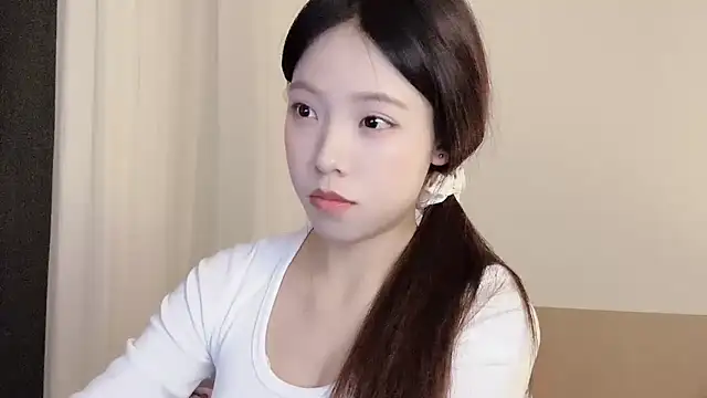 Meng 777 online show from 11/23/25, 11:54