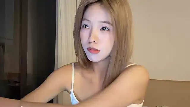 Snapshot of Meng_777 chatting on 05/23/26, 12:31 Meng 777 online show from 05/23/26, 12:31
