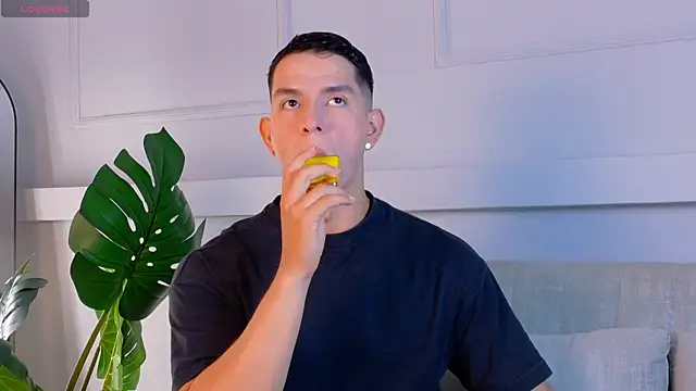 ZaneDawson online show from 04/23/26, 07:49