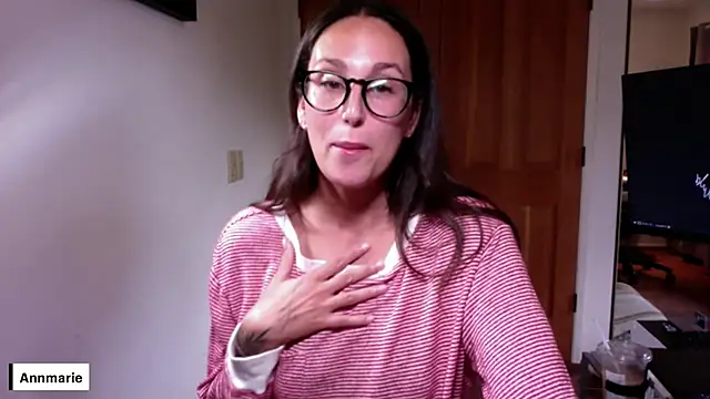 annmarieferrara online show from 09/29/25, 06:02