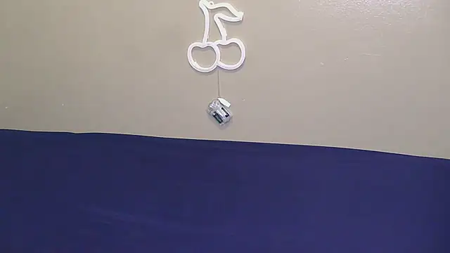 Serafynn online show from 11/14/25, 09:13