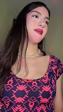 Snapshot of Emily-hottson chatting on 02/23/26, 06:44 Emily-hottson online show from 02/23/26, 06:44