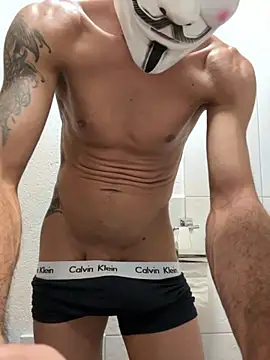 Marcelloxxx88 online show from 09/24/25, 06:33