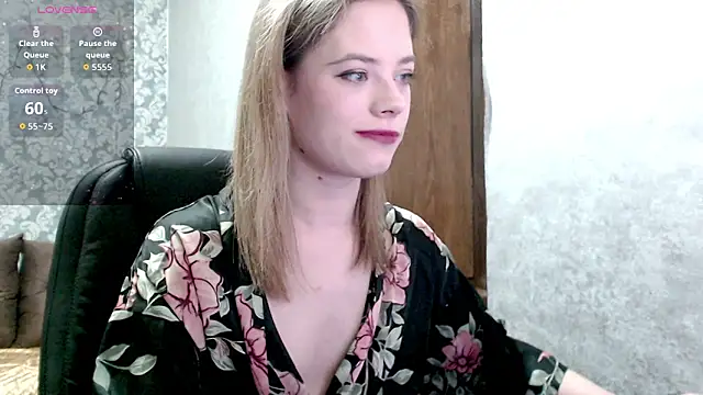 Snapshot of Kate__Loves chatting on 02/11/26, 08:25 Kate Loves online show from 02/11/26, 08:25