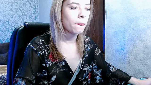 Snapshot of Kate__Loves chatting on 03/14/26, 07:41 Kate Loves online show from 03/14/26, 07:41