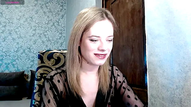 Snapshot of Kate__Loves chatting on 04/22/26, 07:37 Kate Loves online show from 04/22/26, 07:37