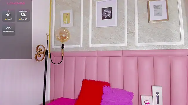 Snapshot of HoollyHendrix chatting on 02/03/26, 07:52 HoollyHendrix online show from 02/03/26, 07:52