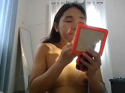 Snapshot of cumslut_selena69 chatting on 10/07/25, 05:26 cumslut selena69 online show from 10/07/25, 05:26