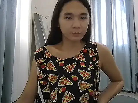 Snapshot of cumslut_selena69 chatting on 12/15/25, 07:23 cumslut selena69 online show from 12/15/25, 07:23