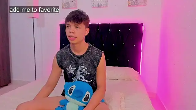 Zacktorres  online show from 11/02/25, 11:07