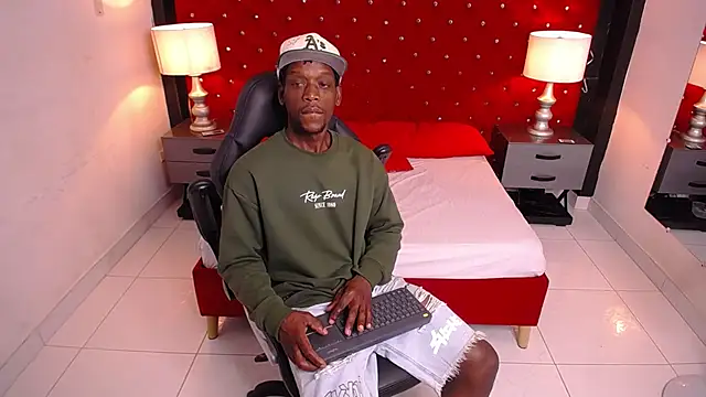 SkylerBigxxx online show from 10/20/25, 03:29