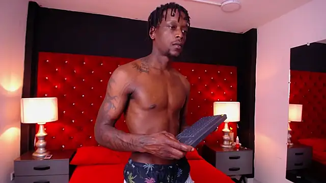 SkylerBigxxx online show from 10/29/25, 07:15