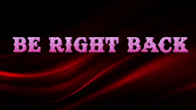 Snapshot of jchouse06 chatting on 10/01/25, 04:40 jchouse06 online show from 10/01/25, 04:40