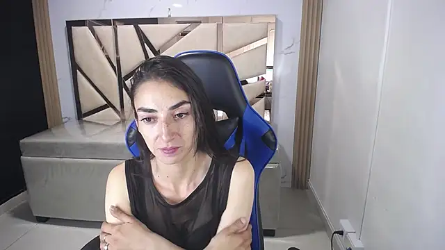 Snapshot of Maily_a_ chatting on 12/05/25, 03:15 Maily a online show from 12/05/25, 03:15