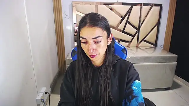 Snapshot of Maily_a_ chatting on 01/09/26, 02:58 Maily a online show from 01/09/26, 02:58