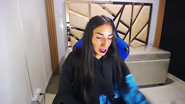 Snapshot of Maily_a_ chatting on 01/11/26, 03:00 Maily a online show from 01/11/26, 03:00